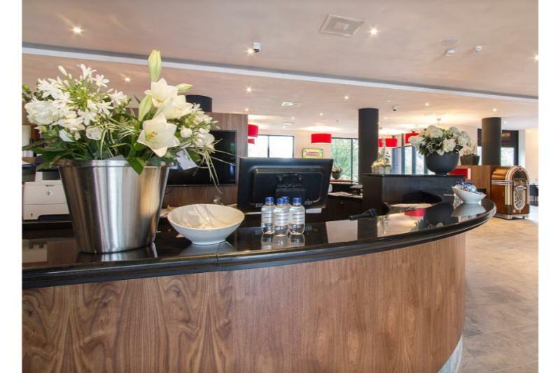 Bastion Hotel Eindhoven Waalre Екстериор снимка